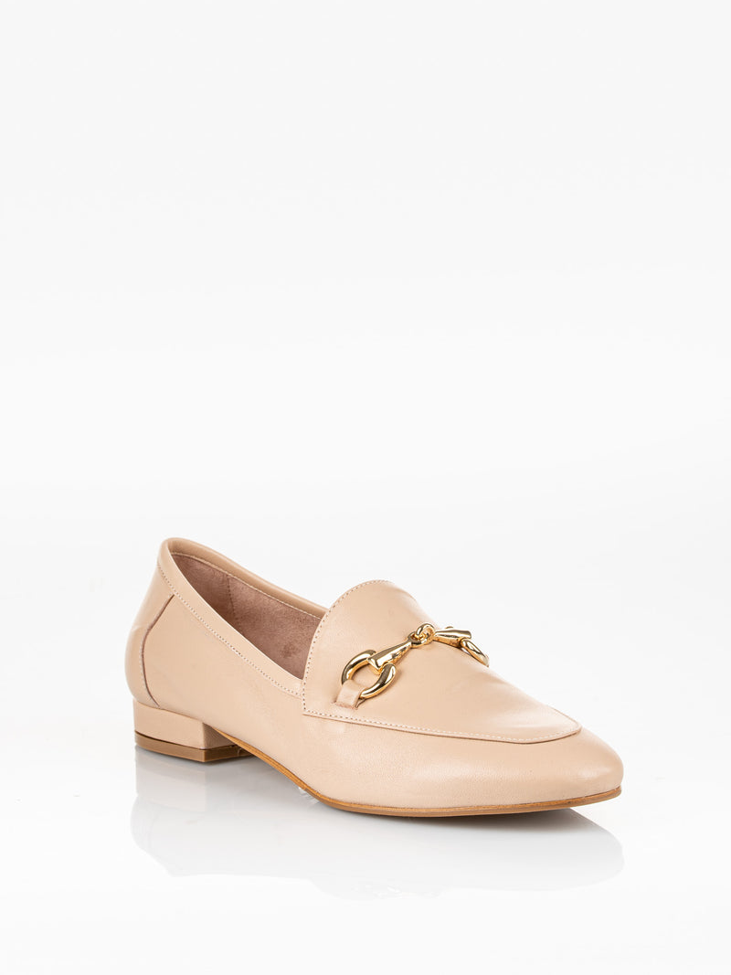 Mocassino MSUP VENICE in pelle nappa naturale con punta arrotondata . Morsetto oro.  Suola in cuoio/gomma.  Made in Italy cod AT5150N